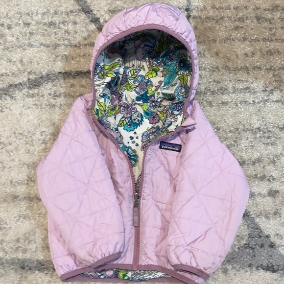 Patagonia Other - Girls Patagonia Nano Puff Reversible